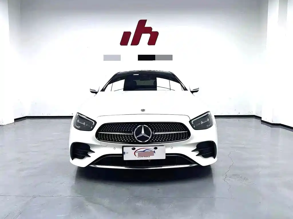 Mercedes-Benz E-Class (Import) — фото 2
