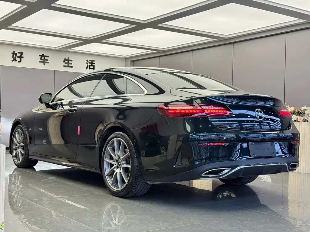 Mercedes-Benz E-Class (Import) — фото 11