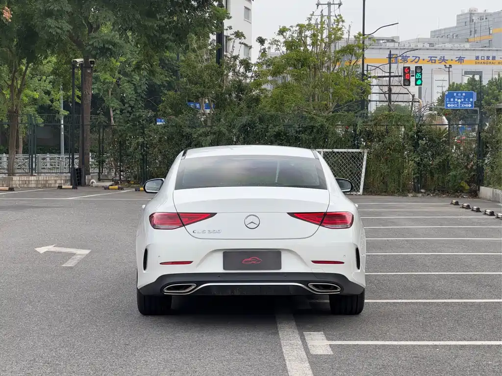 Mercedes-Benz CLS — фото 4