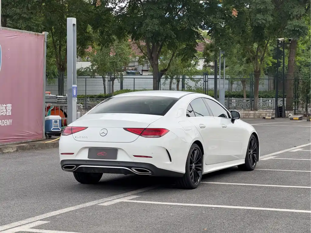 Mercedes-Benz CLS — фото 5
