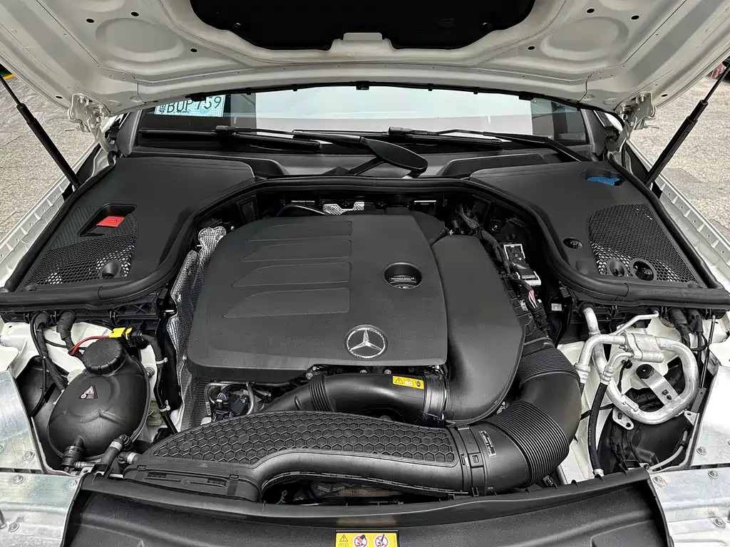 Mercedes-Benz E-Class (Import) — фото 19