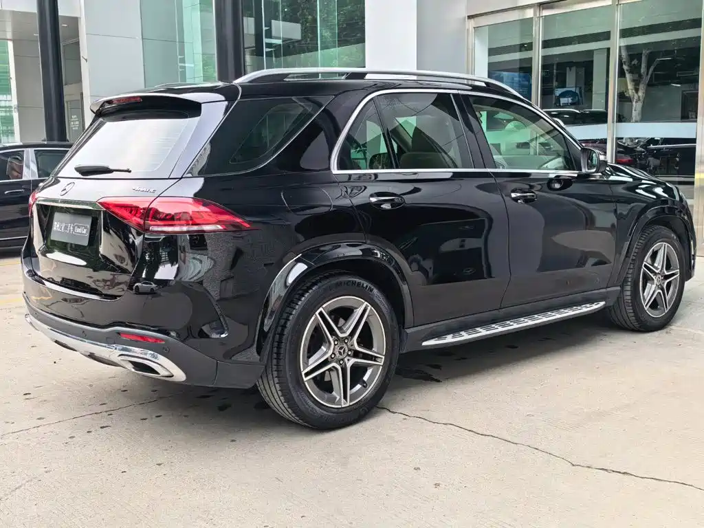 Mercedes-Benz GLE (Import) — фото 11