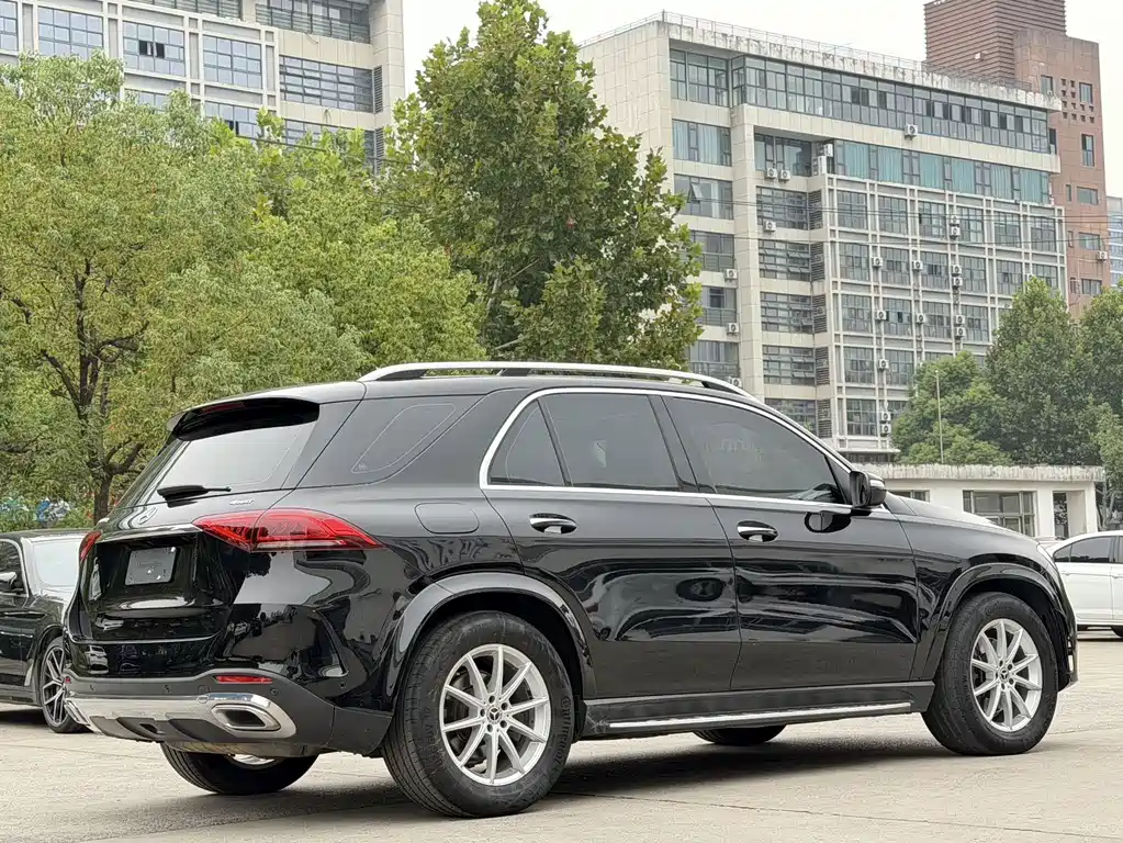 Mercedes-Benz GLE (Import) — фото 9