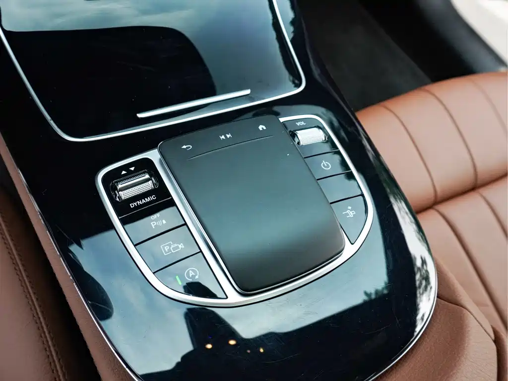Mercedes-Benz E-Class (Import) — фото 13