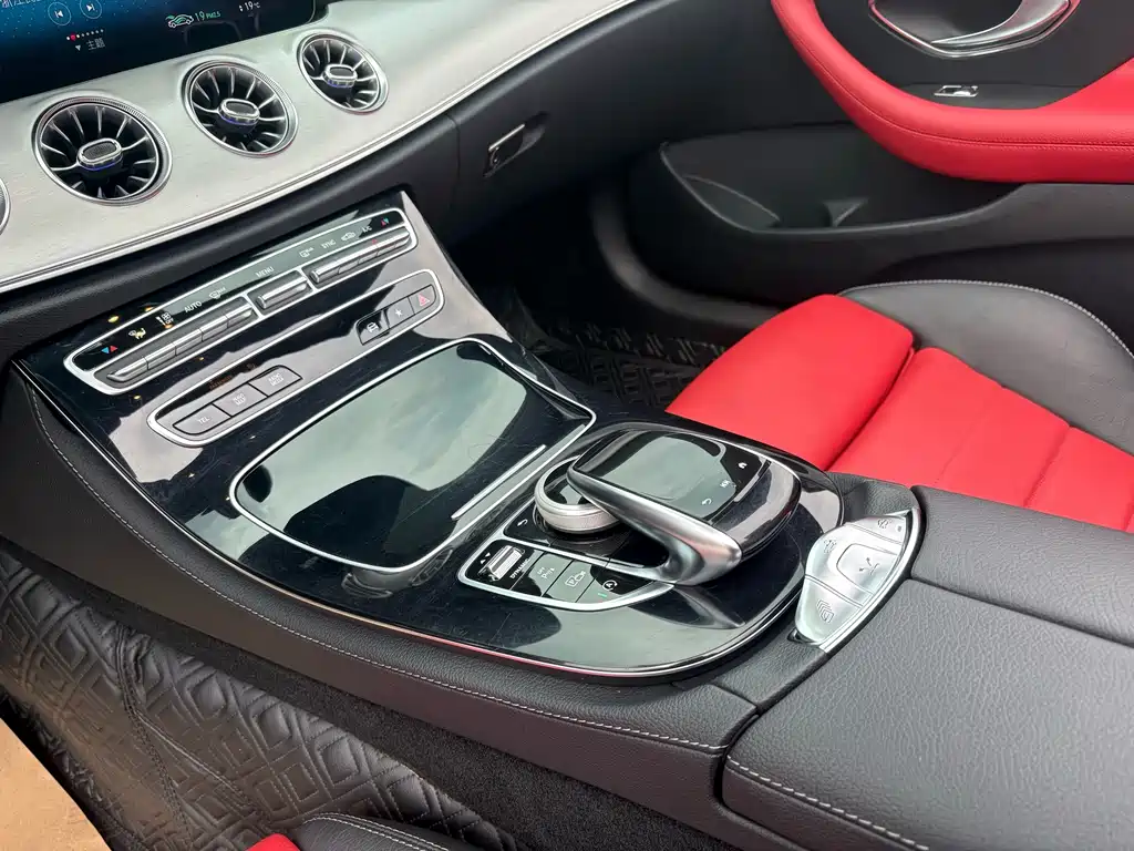 Mercedes-Benz E-Class (Import) — фото 11