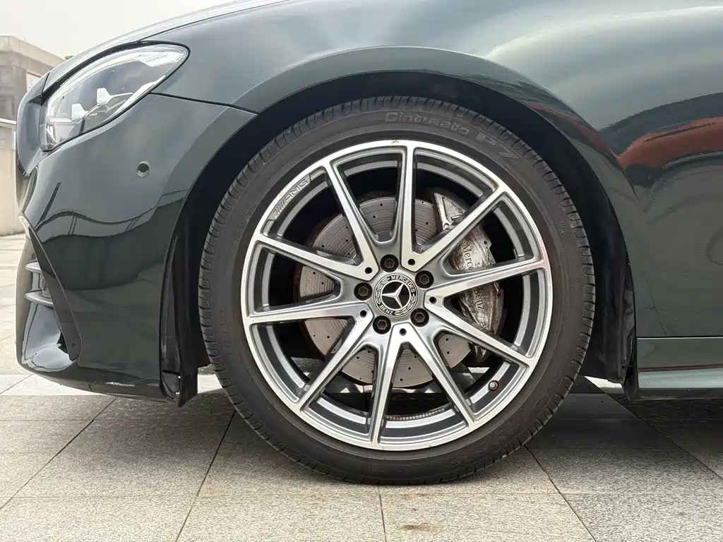 Mercedes-Benz E-Class (Import) — фото 15