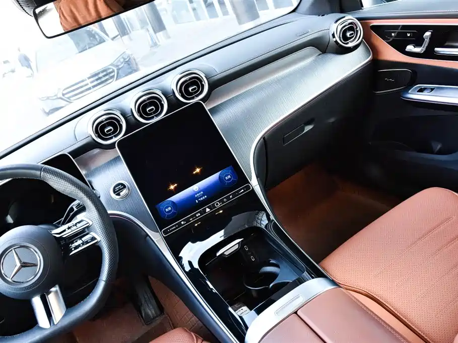 Mercedes-Benz GLC — фото 14
