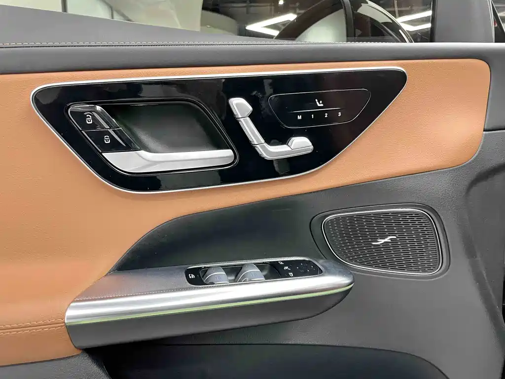 Mercedes-Benz GLC — фото 14