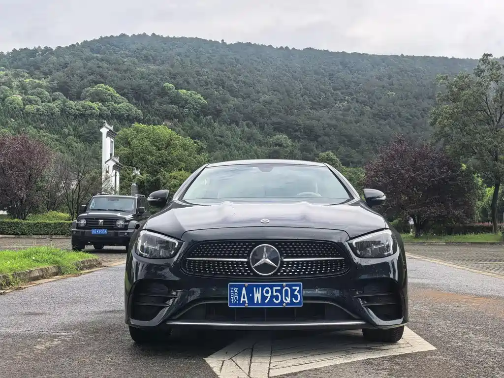 Mercedes-Benz E-Class (Import) — фото 3