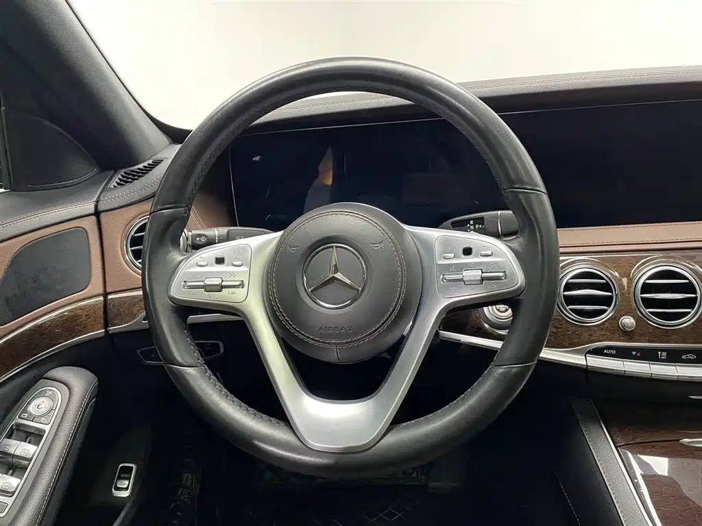 Mercedes-Benz S-Class — фото 15