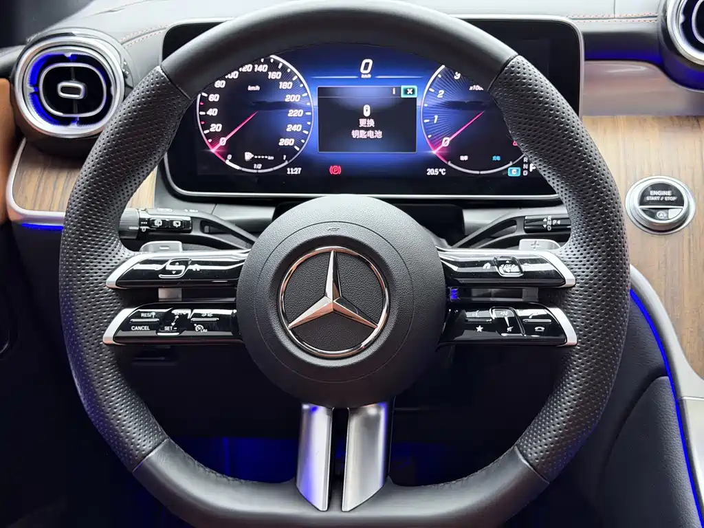Mercedes-Benz GLC — фото 29