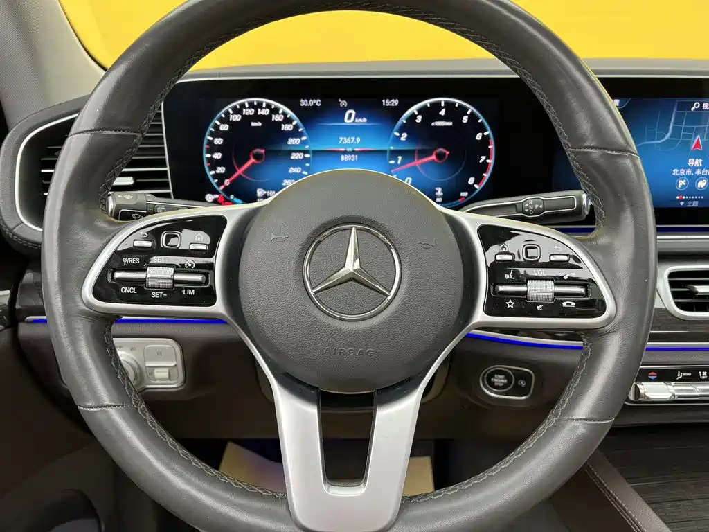 Mercedes-Benz GLE (Import) — фото 15