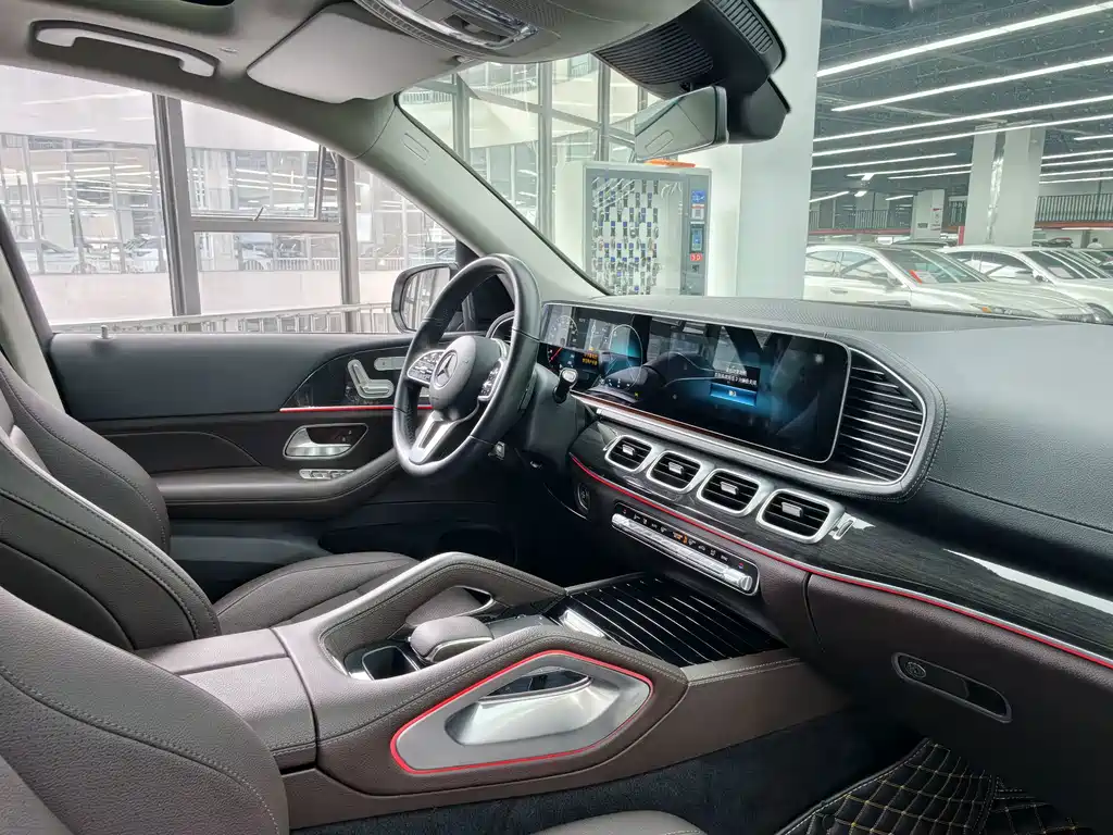 Mercedes-Benz GLE (Import) — фото 11