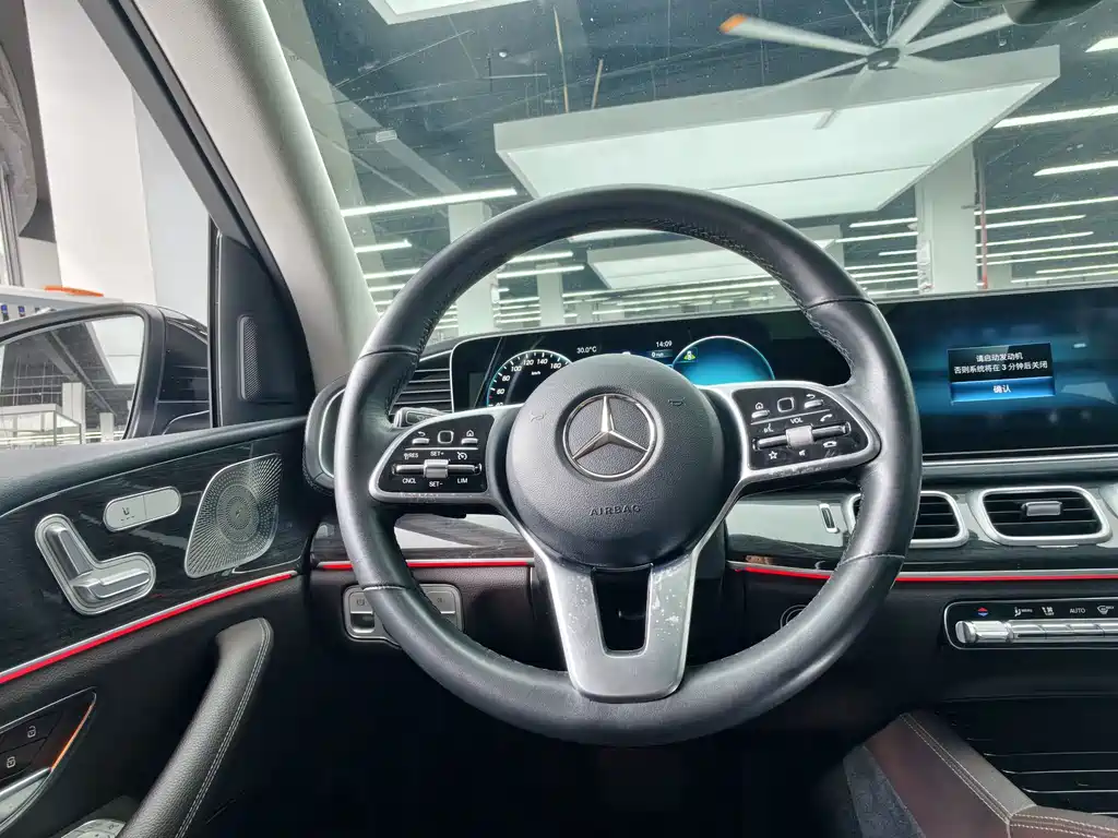 Mercedes-Benz GLE (Import) — фото 9