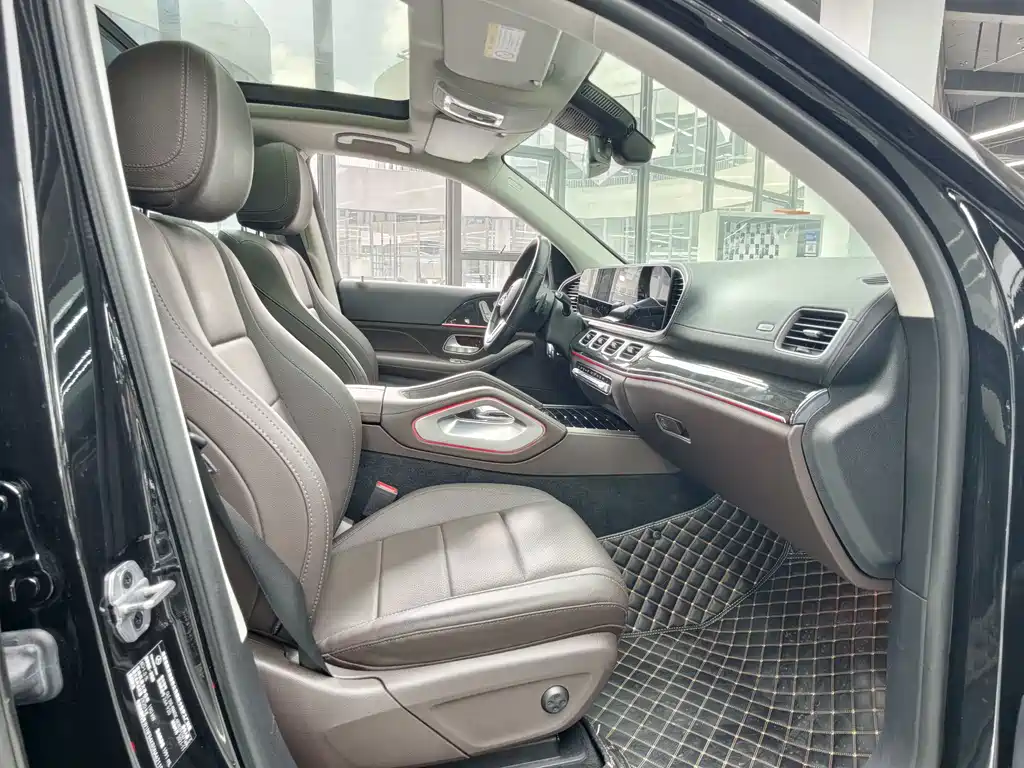 Mercedes-Benz GLE (Import) — фото 10
