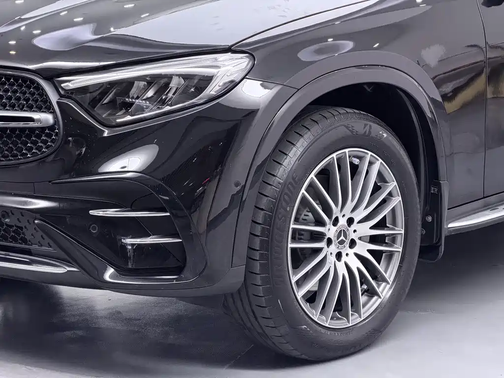 Mercedes-Benz GLC — фото 13