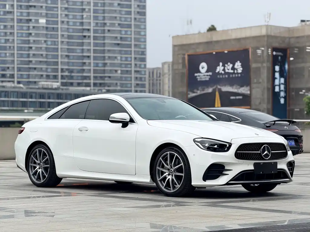 Mercedes-Benz E-Class (Import) — фото 8