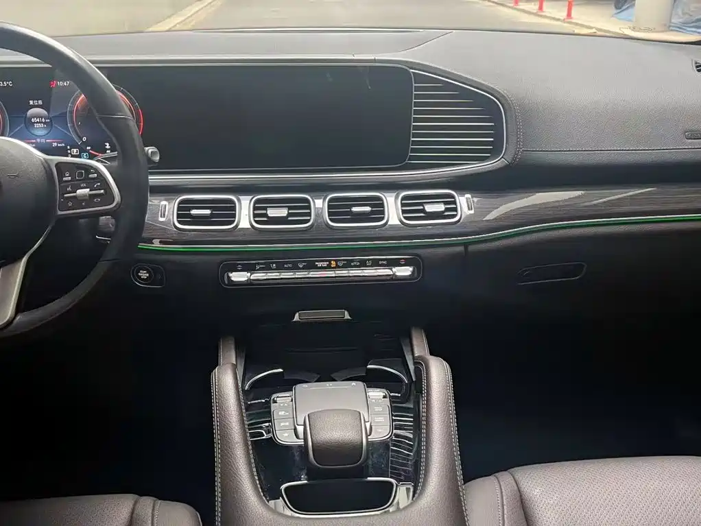 Mercedes-Benz GLE (Import) — фото 13