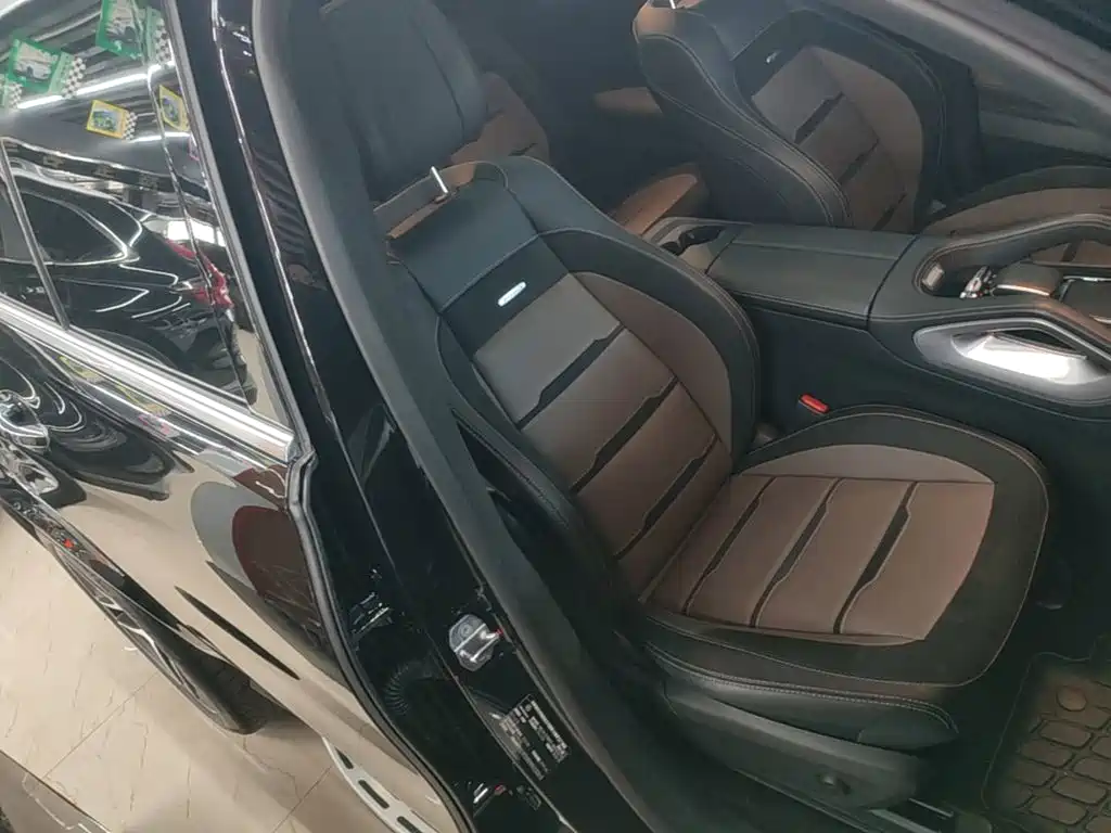 Mercedes-Benz GLE AMG — фото 25