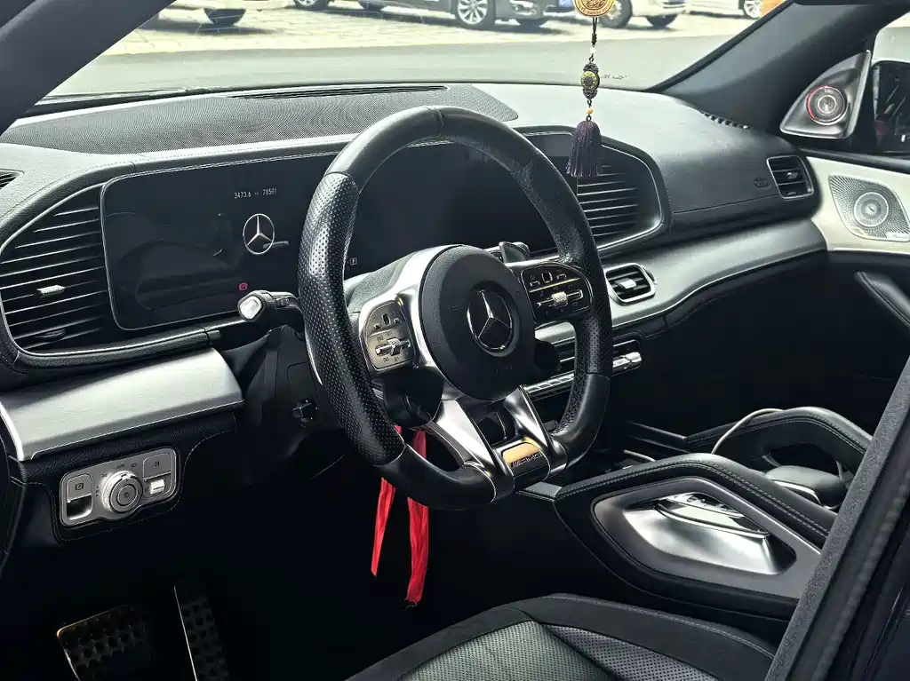 Mercedes-Benz GLE AMG — фото 9