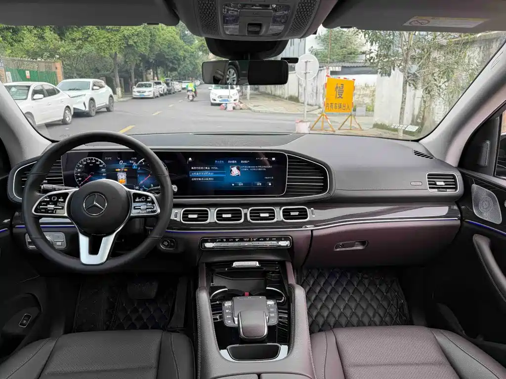 Mercedes-Benz GLE (Import) — фото 10