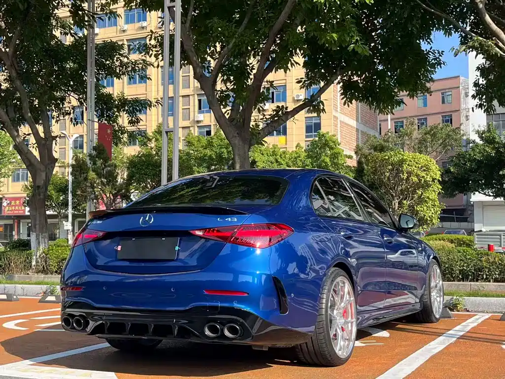 Mercedes-Benz C-Class AMG — фото 9