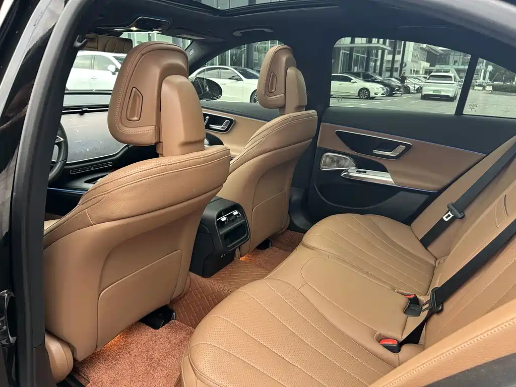 Mercedes-Benz E-Class (Import) — фото 13