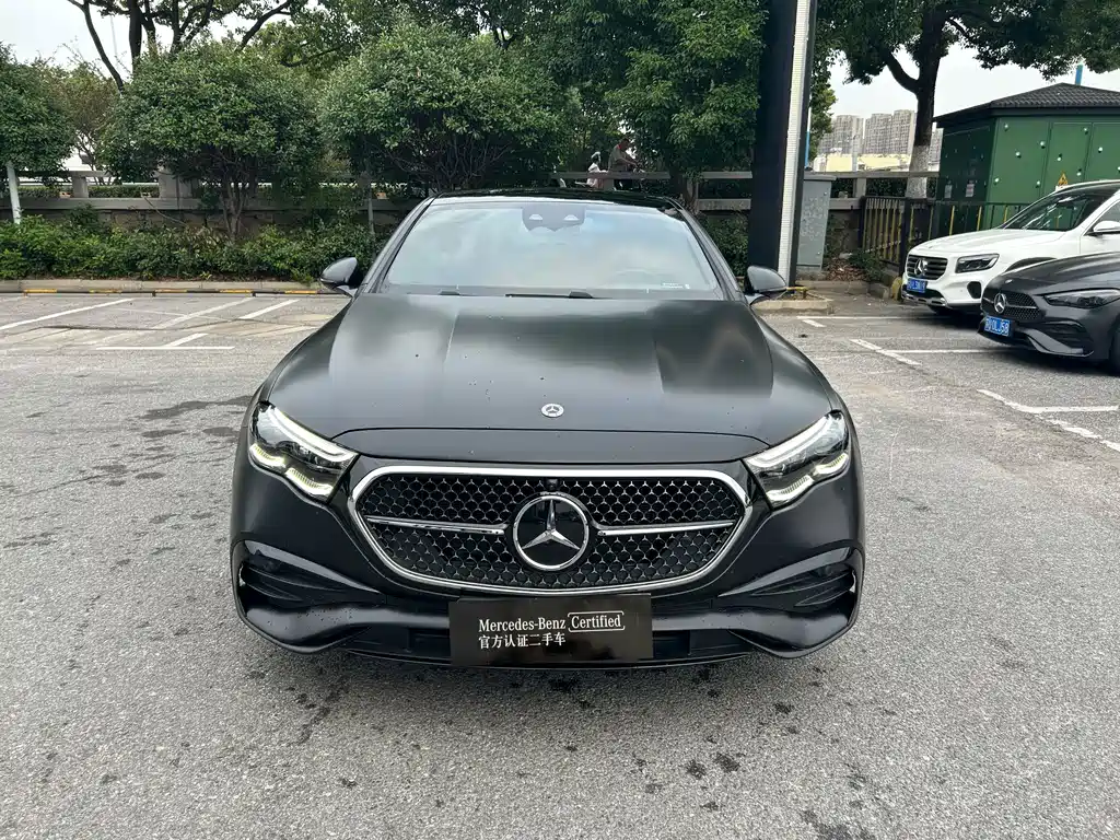 Mercedes-Benz E-Class (Import) — фото 3