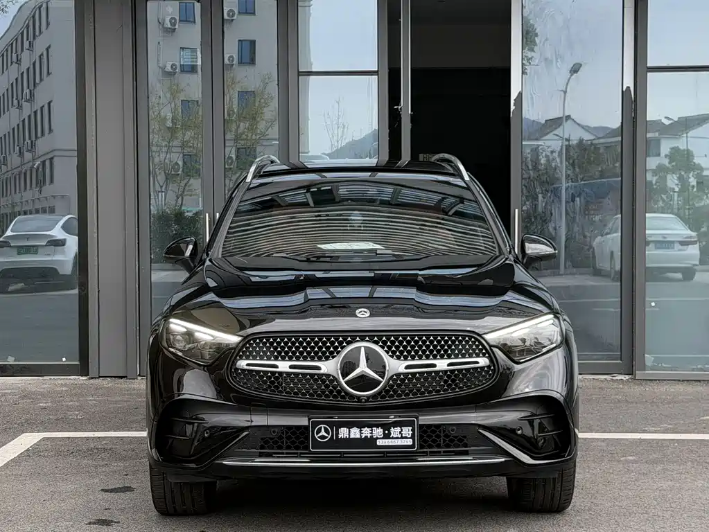 Mercedes-Benz GLC — фото 2