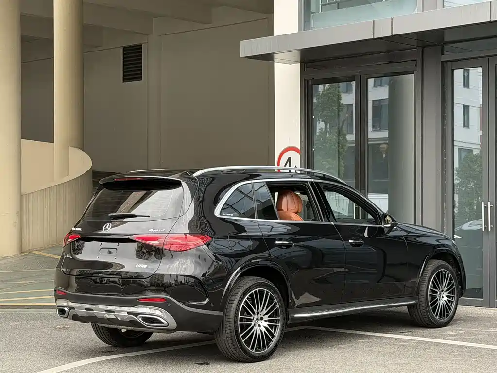 Mercedes-Benz GLC — фото 13