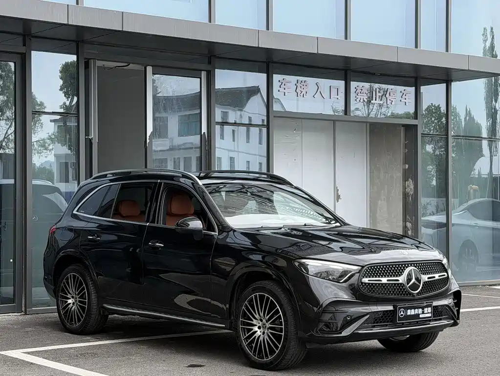 Mercedes-Benz GLC — фото 3