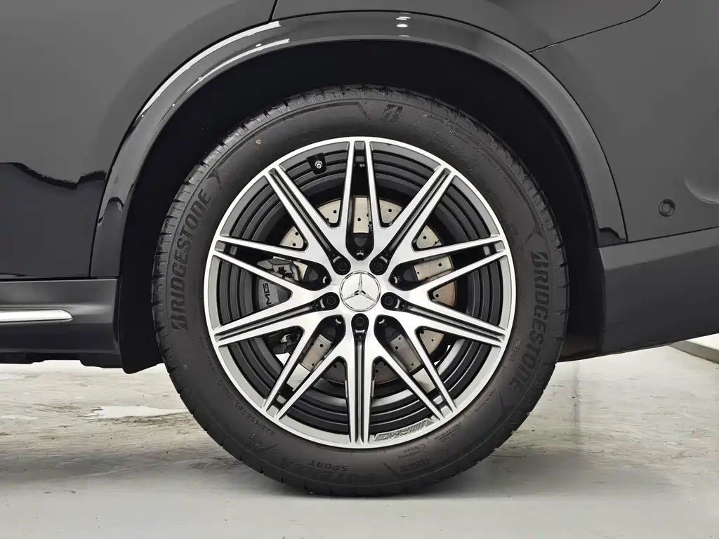 Mercedes-Benz GLC AMG — фото 14