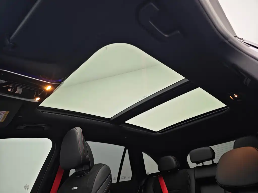 Mercedes-Benz GLC AMG — фото 15