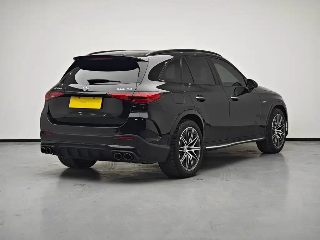 Mercedes-Benz GLC AMG — фото 3