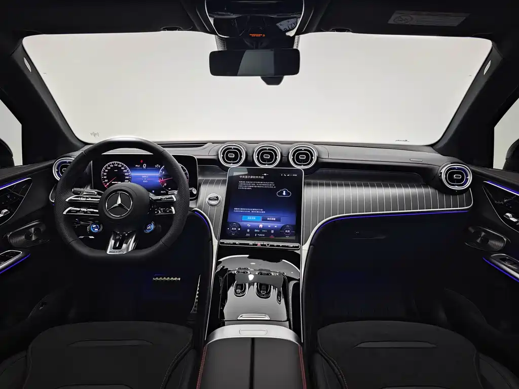 Mercedes-Benz GLC AMG — фото 36