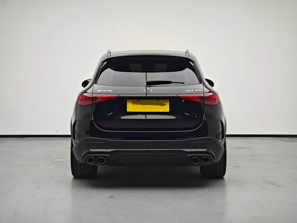 Mercedes-Benz GLC AMG — фото 6