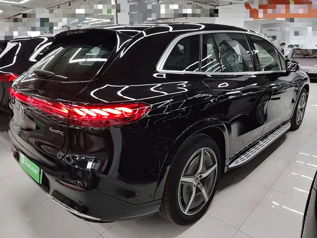 Mercedes-Benz EQS SUV — фото 7