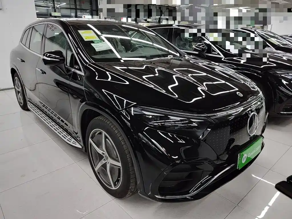 Mercedes-Benz EQS SUV — фото 4