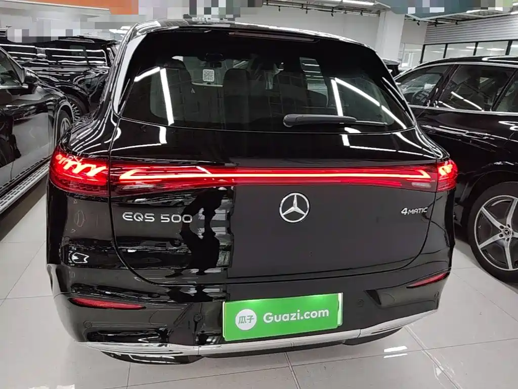 Mercedes-Benz EQS SUV — фото 6