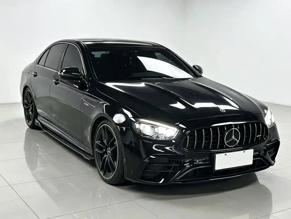 Mercedes-Benz E-Class AMG — фото 3