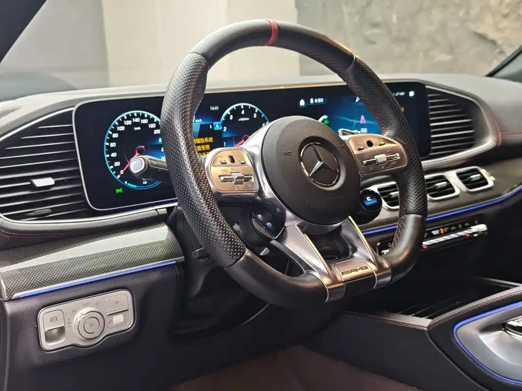 Mercedes-Benz GLE Coupe AMG — фото 7
