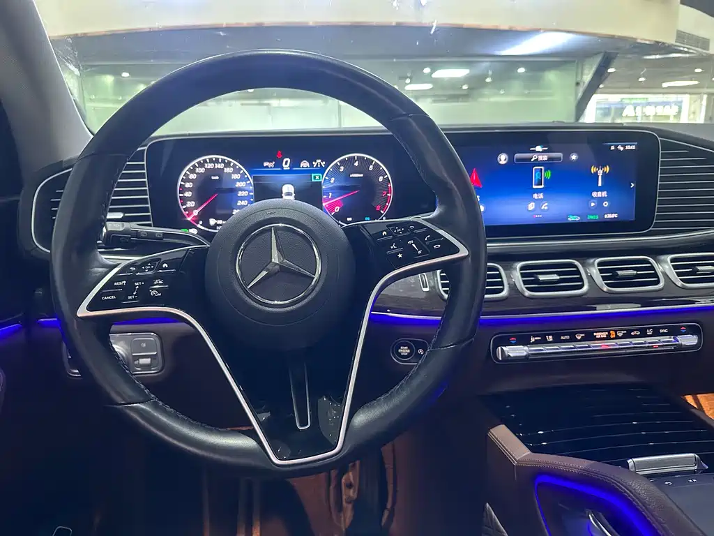 Mercedes-Benz GLE (Import) — фото 8