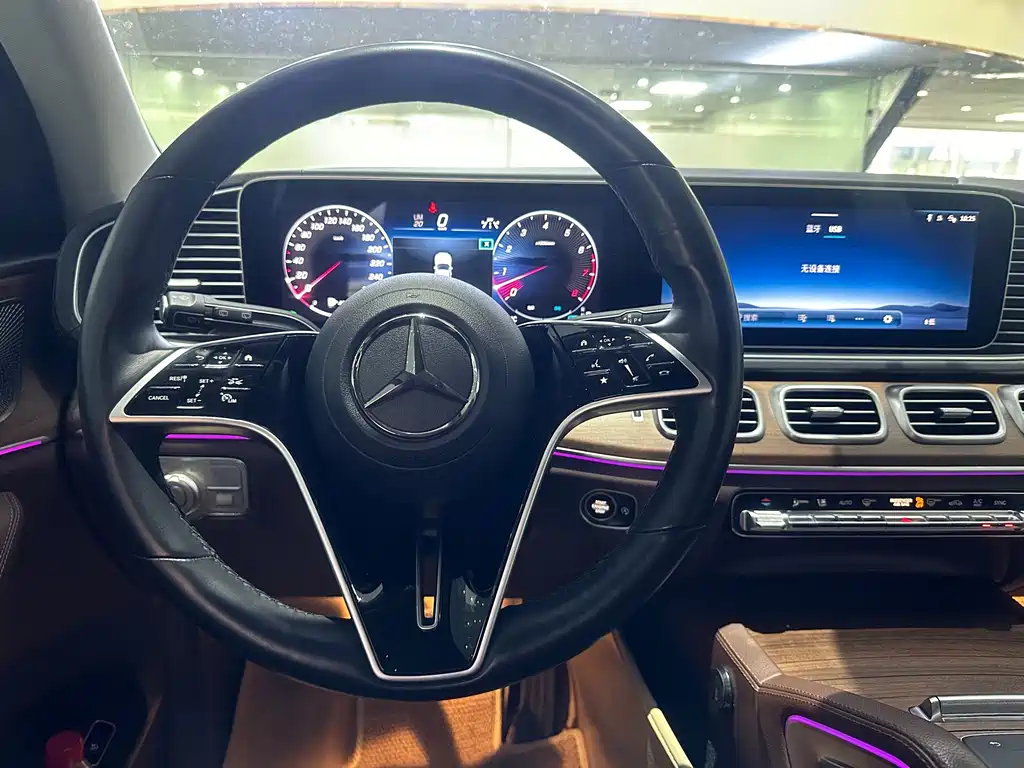 Mercedes-Benz GLE (Import) — фото 8