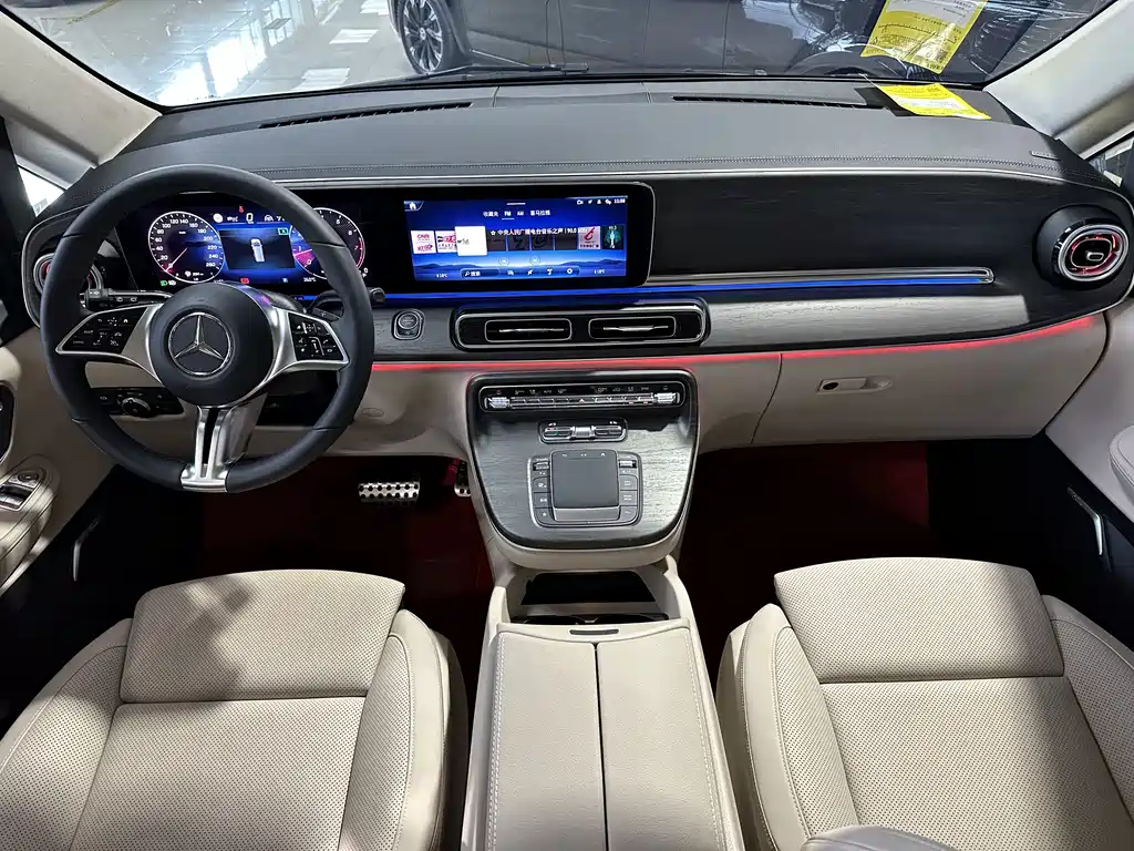 Mercedes-Benz V-Class — фото 4