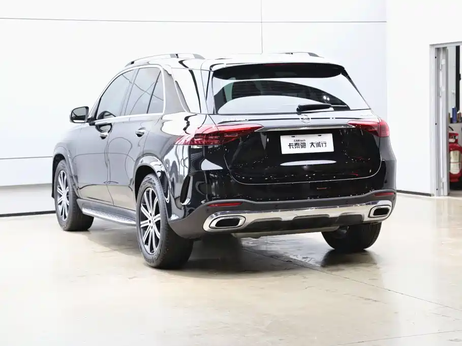 Mercedes-Benz GLE (Import) — фото 33