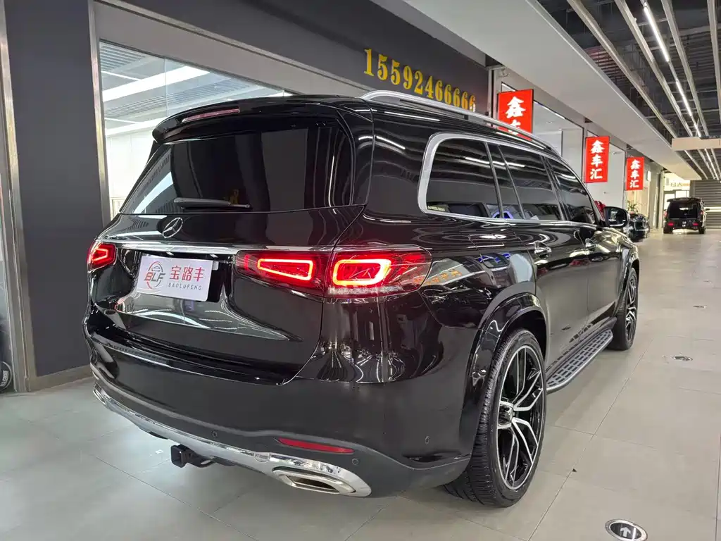 Mercedes-Benz GLS — фото 17