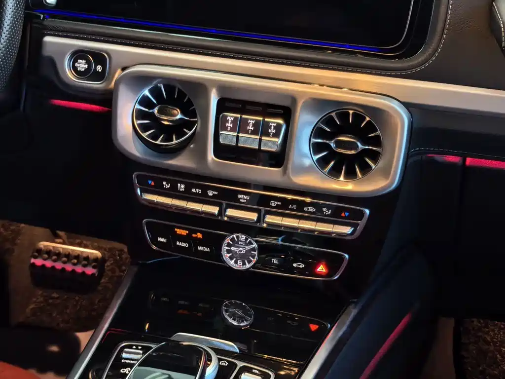 Mercedes-Benz G-Class AMG — фото 11