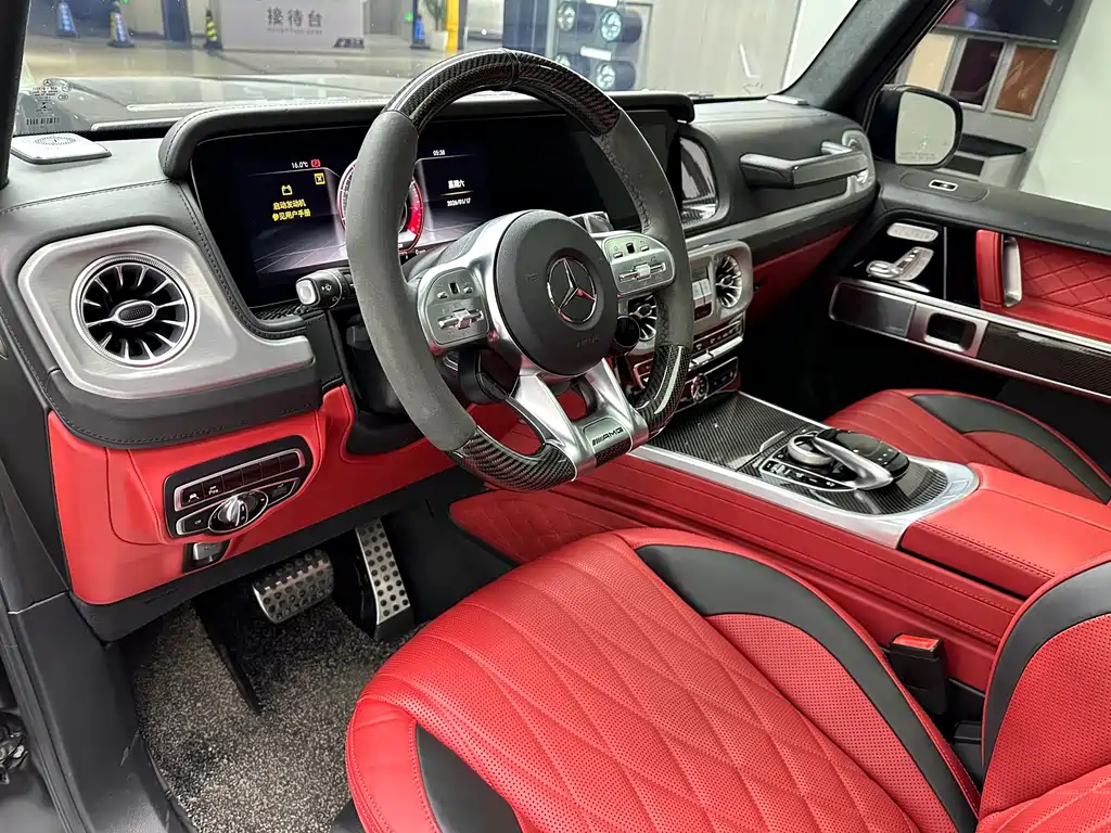 Mercedes-Benz G-Class AMG — фото 14