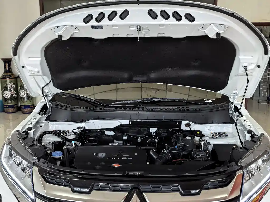 Mitsubishi ASX — фото 14