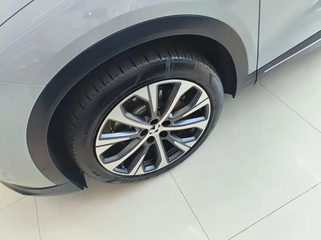 NIO EC7 — фото 23